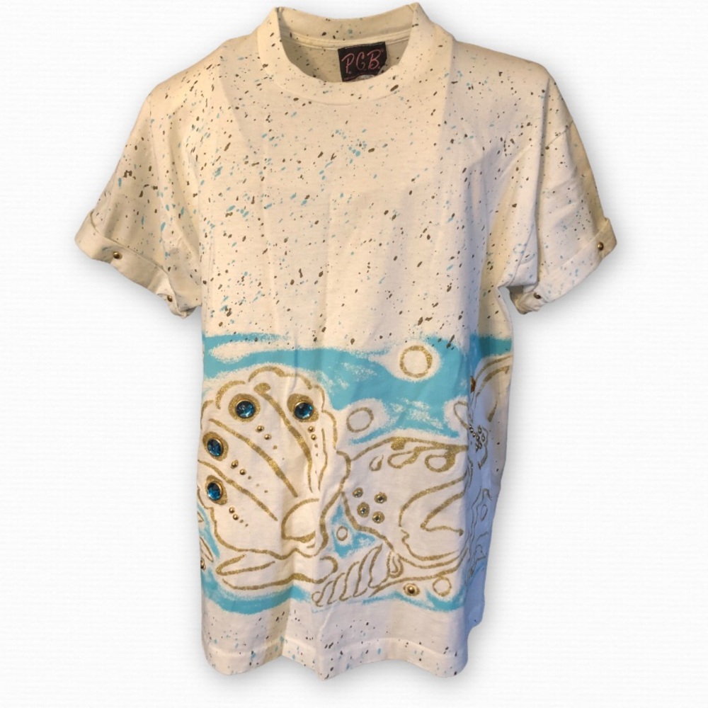 90s vintage t shirt w 3-D plastic gems & metal studs on sleeves